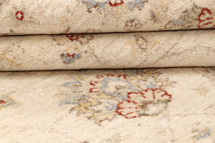 Blanched Almond Ziegler 5' 6 x 8' 1 - No. 65068 - ALRUG Rug Store