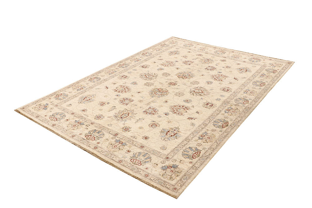 Blanched Almond Ziegler 5' 6 x 8' 1 - No. 65068 - ALRUG Rug Store