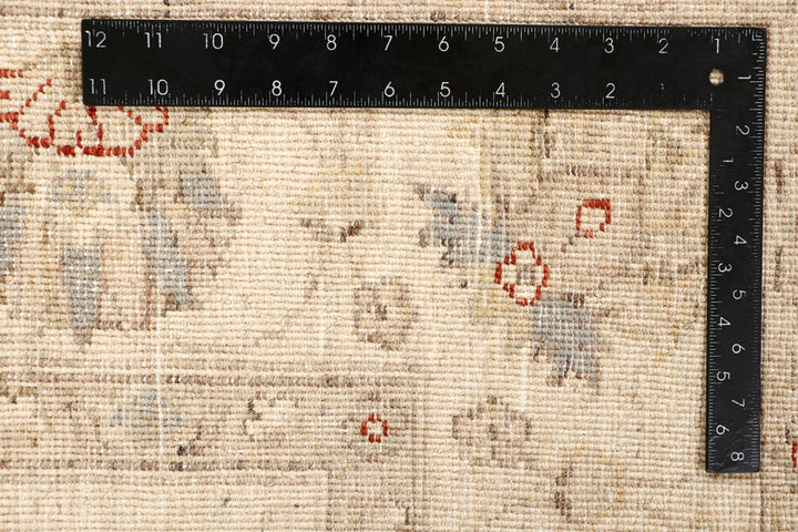 Blanched Almond Ziegler 5' 6 x 8' 1 - No. 65068 - ALRUG Rug Store