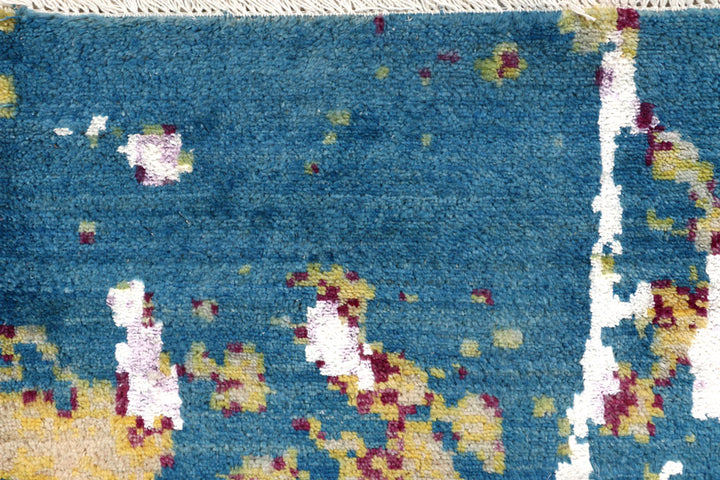 Multi Colored Abstract 4' 1 x 6' 3 - No. 65078 - ALRUG Rug Store