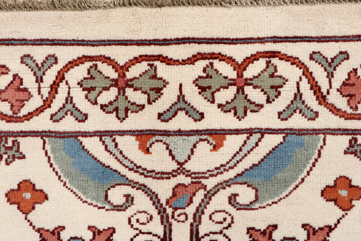 Bisque Ikat 5' 11 x 9' 1 - No. 65106 - ALRUG Rug Store