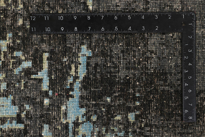 Multi Colored Abstract 6' 6 x 9' 7 - No. 65111 - ALRUG Rug Store