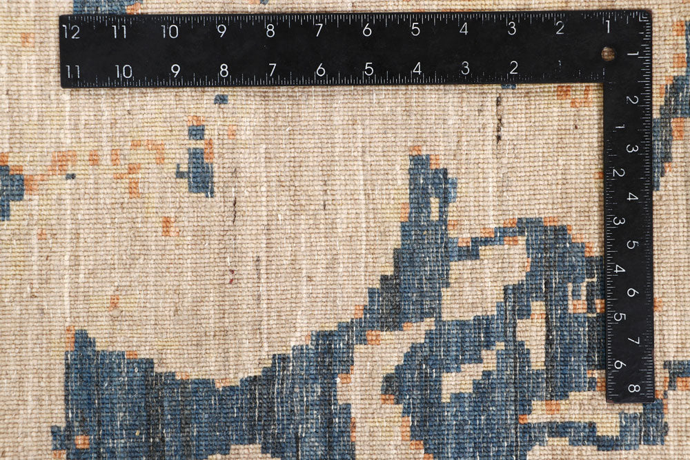 Multi Colored Abstract 8' x 10' 1 - No. 65126 - ALRUG Rug Store