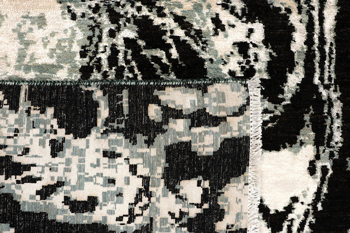 Multi Colored Abstract 8' x 10' 6 - No. 65129 - ALRUG Rug Store