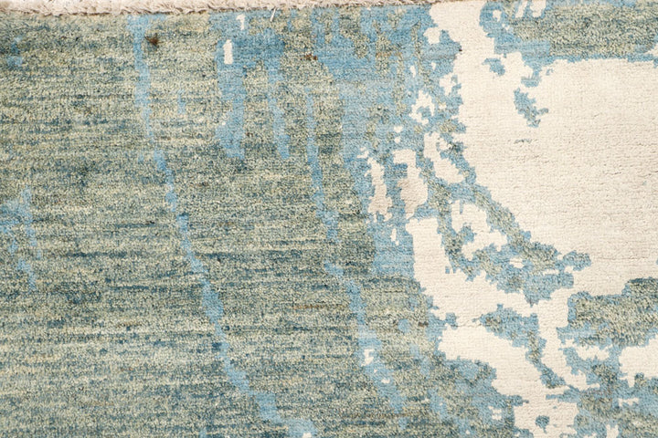 Multi Colored Abstract 8' x 10' - No. 65153 - ALRUG Rug Store