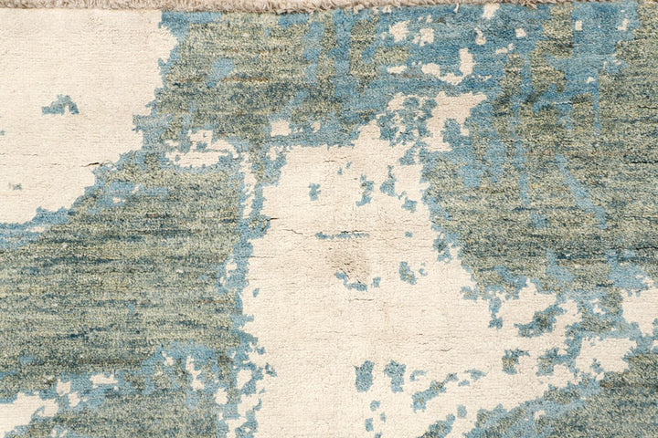 Multi Colored Abstract 8' x 10' - No. 65153 - ALRUG Rug Store