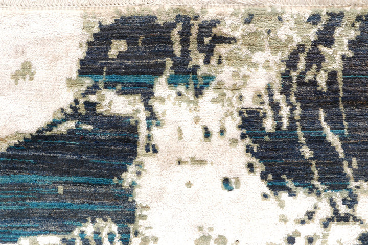 Multi Colored Abstract 8' x 10' 2 - No. 65179 - ALRUG Rug Store