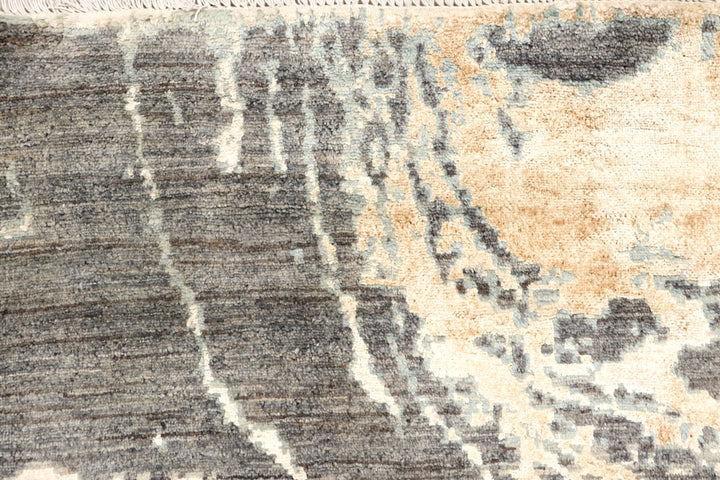 Multi Colored Abstract 8' x 10' 3 - No. 65185 - ALRUG Rug Store