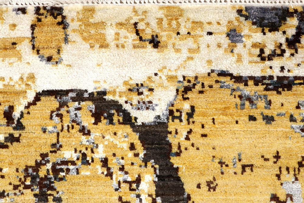 Multi Colored Abstract 4' 2 x 6' 2 - No. 65211 - ALRUG Rug Store