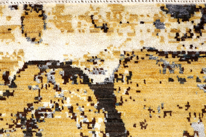 Multi Colored Abstract 4' 2 x 6' 2 - No. 65211 - ALRUG Rug Store