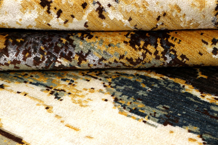 Multi Colored Abstract 4' 2 x 6' 2 - No. 65211 - ALRUG Rug Store