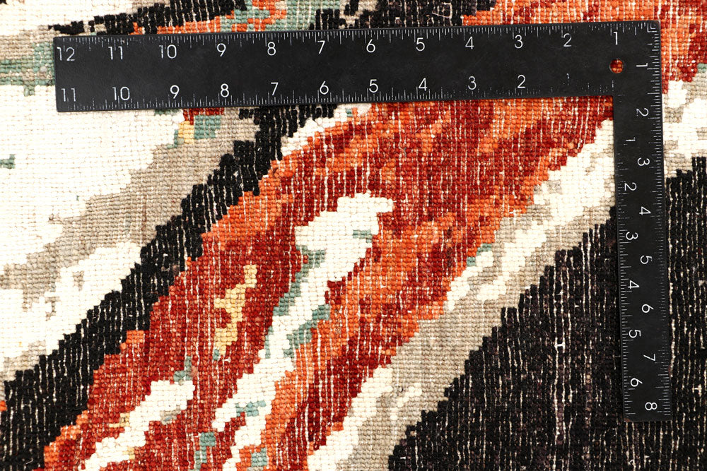 Multi Colored Abstract 8' 2 x 8' 2 - No. 65224 - ALRUG Rug Store