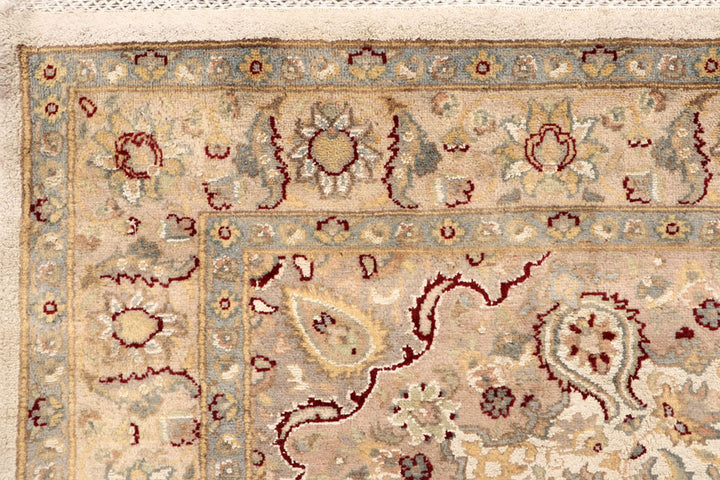 Ivory Isfahan 4' 1 x 5' 11 - No. 65249