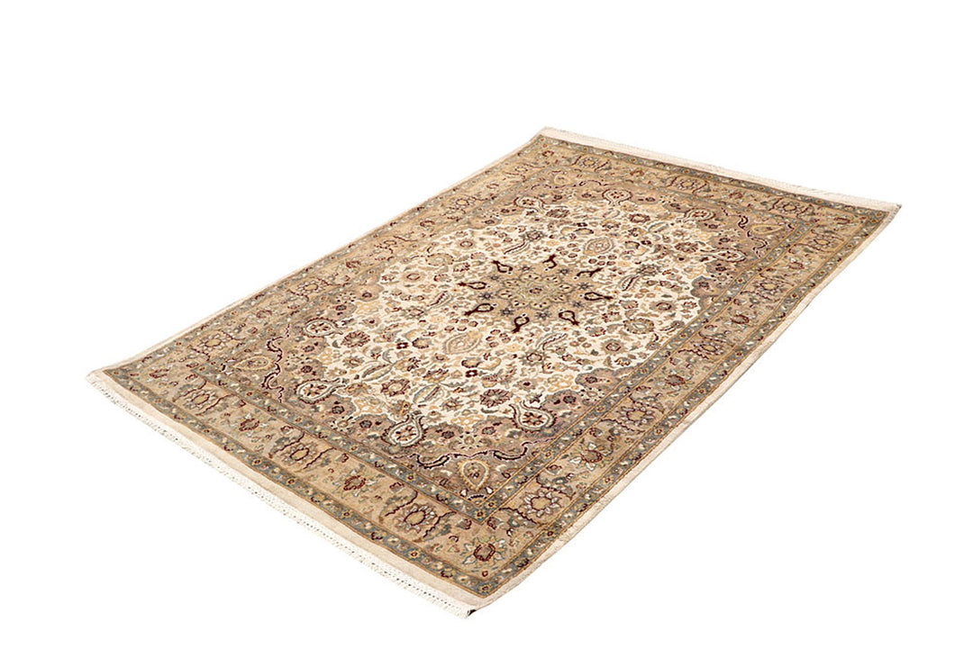Ivory Isfahan 4'  1" x 5'  11" - No. QA97690