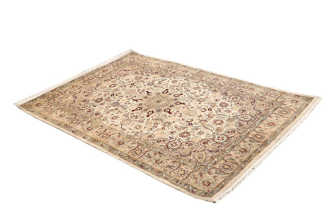 Ivory Isfahan 4'  1" x 5'  11" - No. QA97690