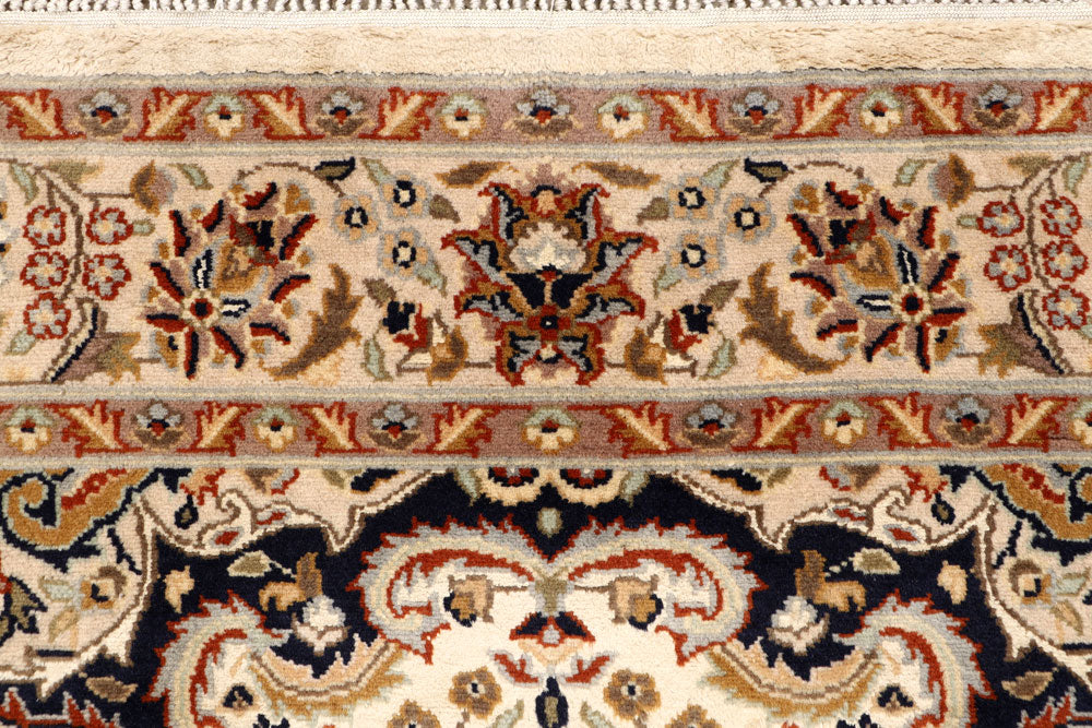 Ivory Isfahan 4' 1 x 6' 2 - No. 65250 - ALRUG Rug Store