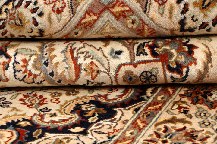 Ivory Isfahan 4' 1 x 6' 2 - No. 65250 - ALRUG Rug Store