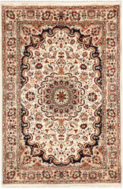 Ivory Isfahan 4' x 6' - No. 65251