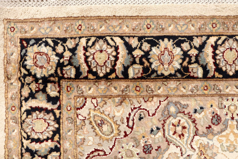 Ivory Isfahan 4' x 6' 3 - No. 65254 - ALRUG Rug Store