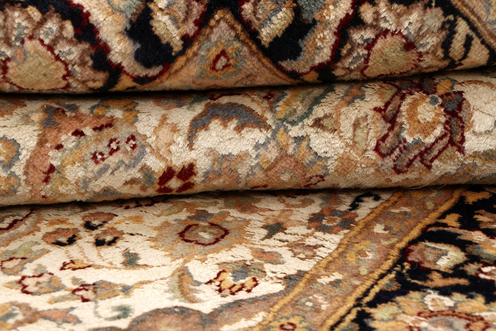 Ivory Isfahan 4' x 6' 3 - No. 65254 - ALRUG Rug Store