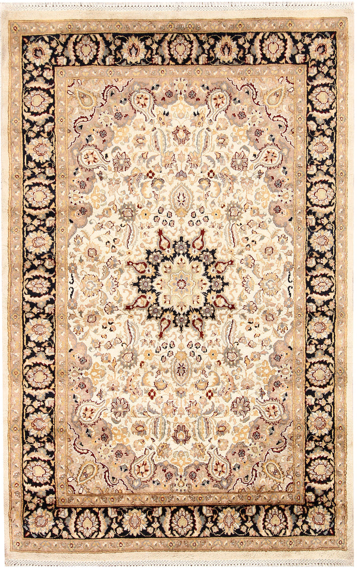Ivory Isfahan 4' x 6' 3 - No. 65254 - ALRUG Rug Store