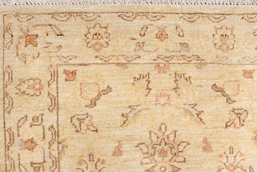 Bisque Oushak 2'  6" x 11'  5" - No. QA53839