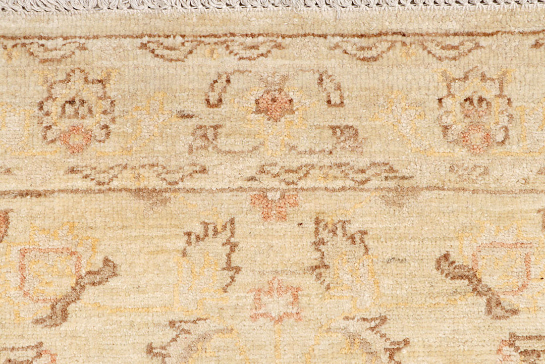 Bisque Oushak 2'  6" x 11'  5" - No. QA53839