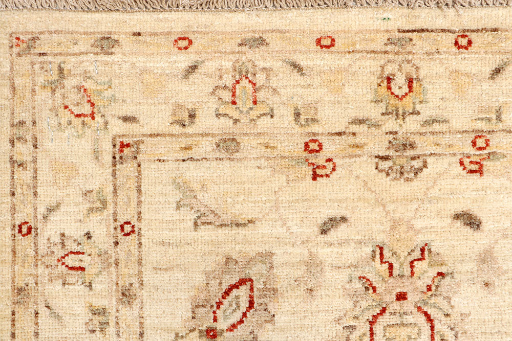 Bisque Ziegler 2' 7 x 9' 9 - No. 65260 - ALRUG Rug Store