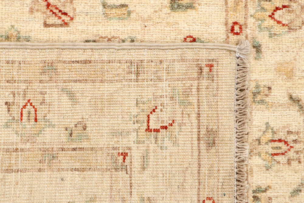 Bisque Ziegler 2' 7 x 9' 9 - No. 65260 - ALRUG Rug Store