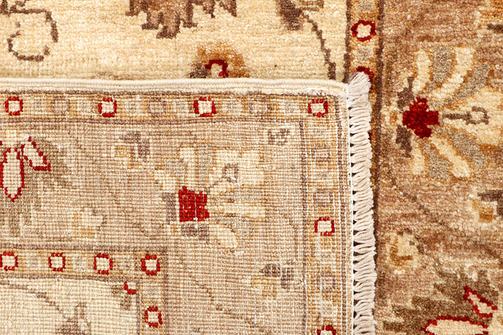 Navajo White Ziegler 2' 7 x 7' 7 - No. 65265 - ALRUG Rug Store