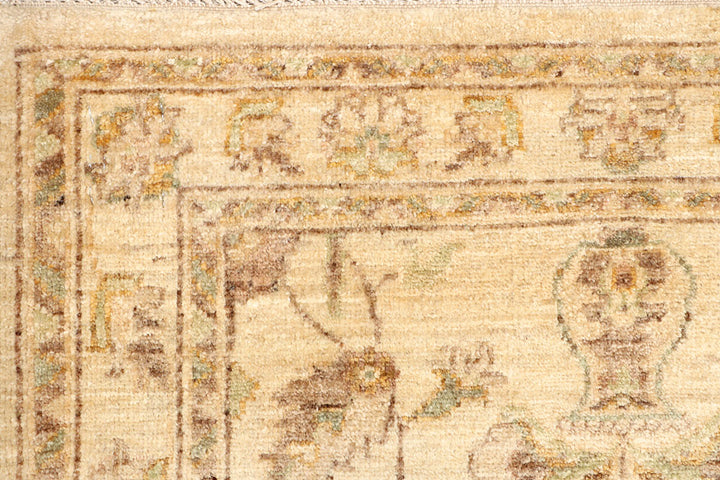 Bisque Oushak 2' 8 x 9' 5 - No. 65269 - ALRUG Rug Store