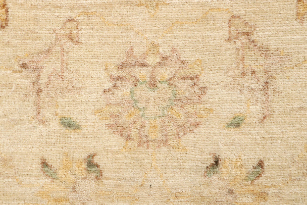 Bisque Ziegler 2' 9 x 7' 9 - No. 65281 - ALRUG Rug Store