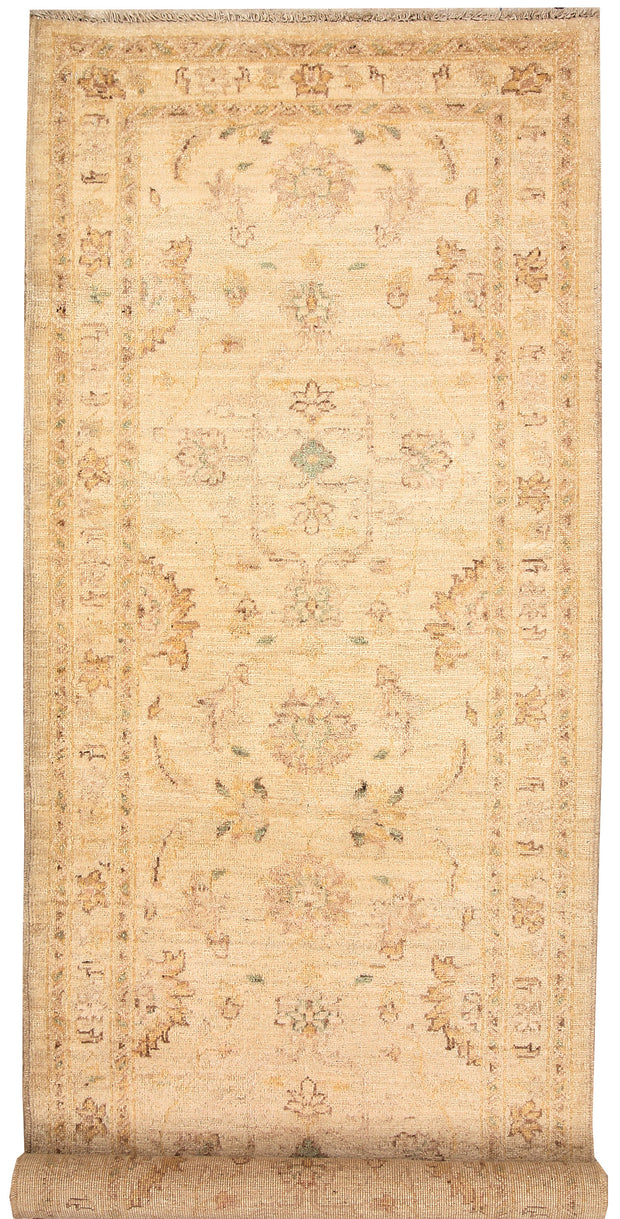 Bisque Ziegler 2' 9 x 7' 9 - No. 65281 - ALRUG Rug Store