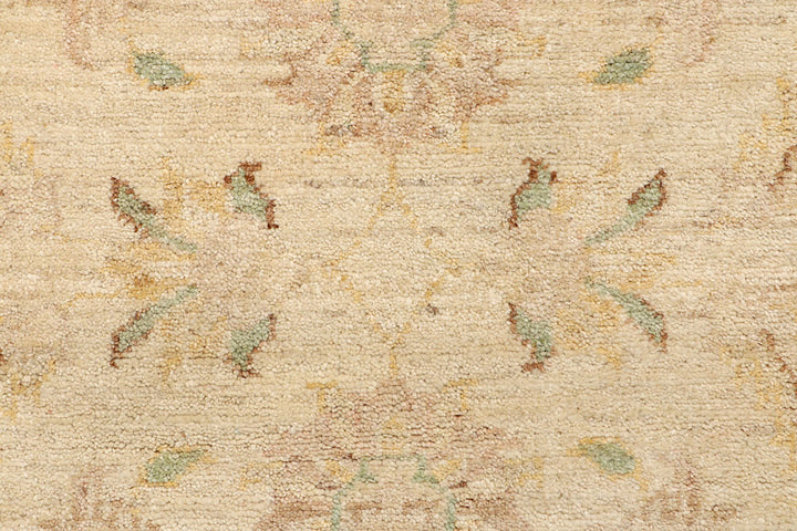 Bisque Ziegler 2' 7 x 7' 11 - No. 65284 - ALRUG Rug Store