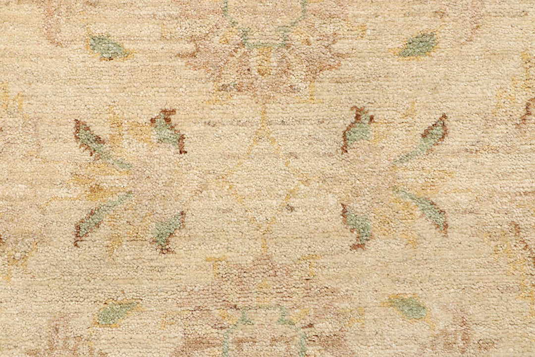 Bisque Ziegler 2'  7" x 7'  11" - No. QA72345