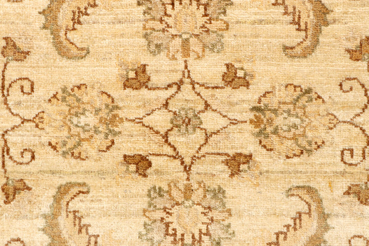 Navajo White Ziegler 2' 7 x 9' 7 - No. 65286 - ALRUG Rug Store