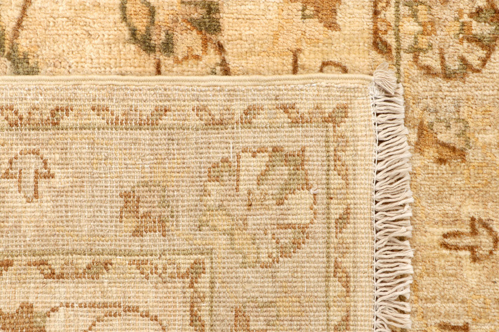 Navajo White Ziegler 2' 7 x 9' 7 - No. 65286 - ALRUG Rug Store