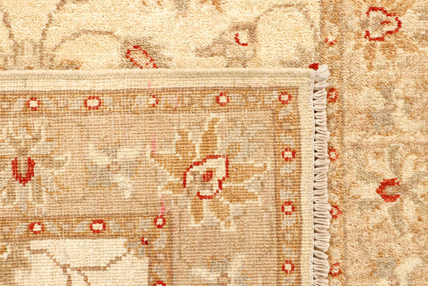 Bisque Ziegler 2' 8 x 9' 11 - No. 65288 - ALRUG Rug Store