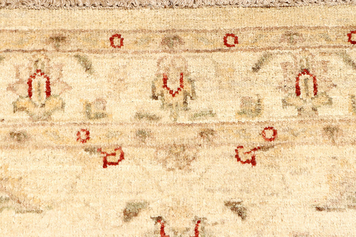 Blanched Almond Ziegler 2' 7 x 9' 6 - No. 65297 - ALRUG Rug Store