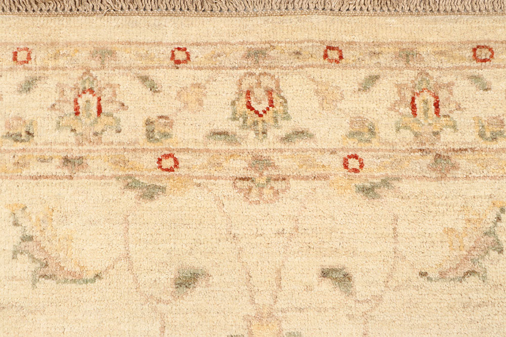 Blanched Almond Ziegler 2' 9 x 9' 9 - No. 65302 - ALRUG Rug Store