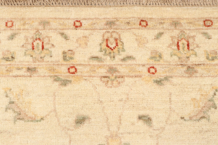 Blanched Almond Ziegler 2' 9 x 9' 9 - No. 65302 - ALRUG Rug Store