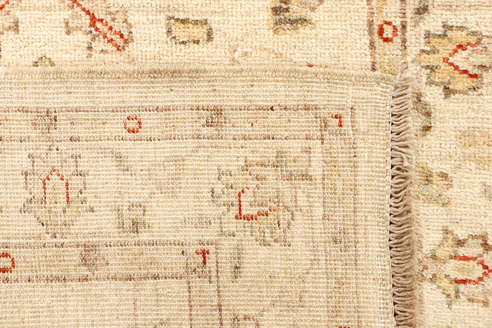 Blanched Almond Ziegler 2' 9 x 9' 9 - No. 65302 - ALRUG Rug Store