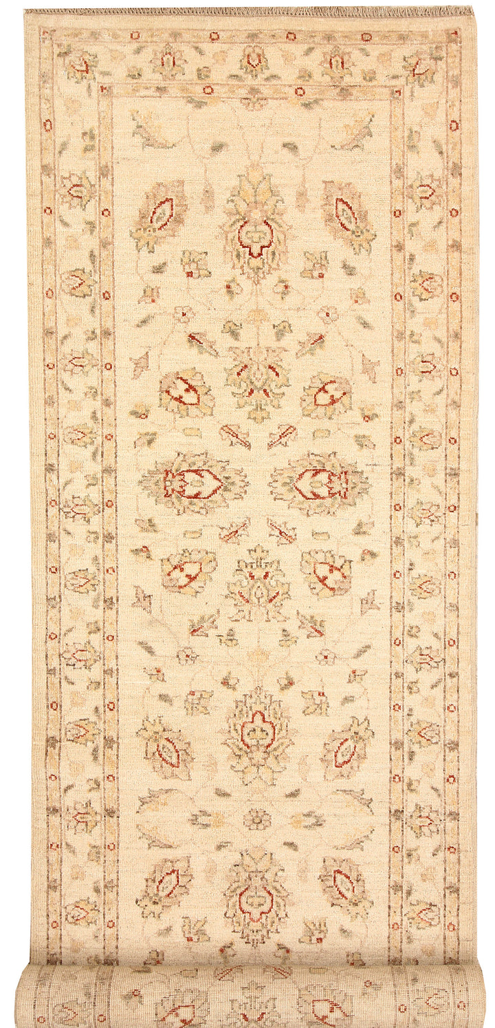 Blanched Almond Ziegler 2' 9 x 9' 9 - No. 65302 - ALRUG Rug Store