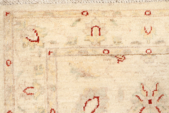 Blanched Almond Ziegler 2' 7 x 9' 4 - No. 65308 - ALRUG Rug Store