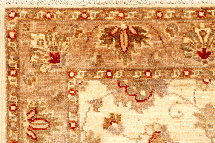 Blanched Almond Ziegler 2' 7 x 9' 9 - No. 65309 - ALRUG Rug Store