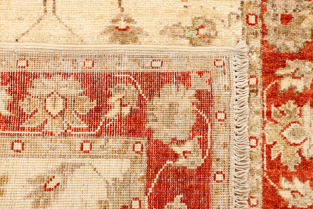 Blanched Almond Ziegler 2' 9 x 9' 7 - No. 65313 - ALRUG Rug Store