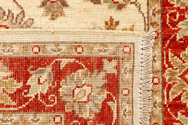 Blanched Almond Ziegler 2' 7 x 9' 5 - No. 65316 - ALRUG Rug Store