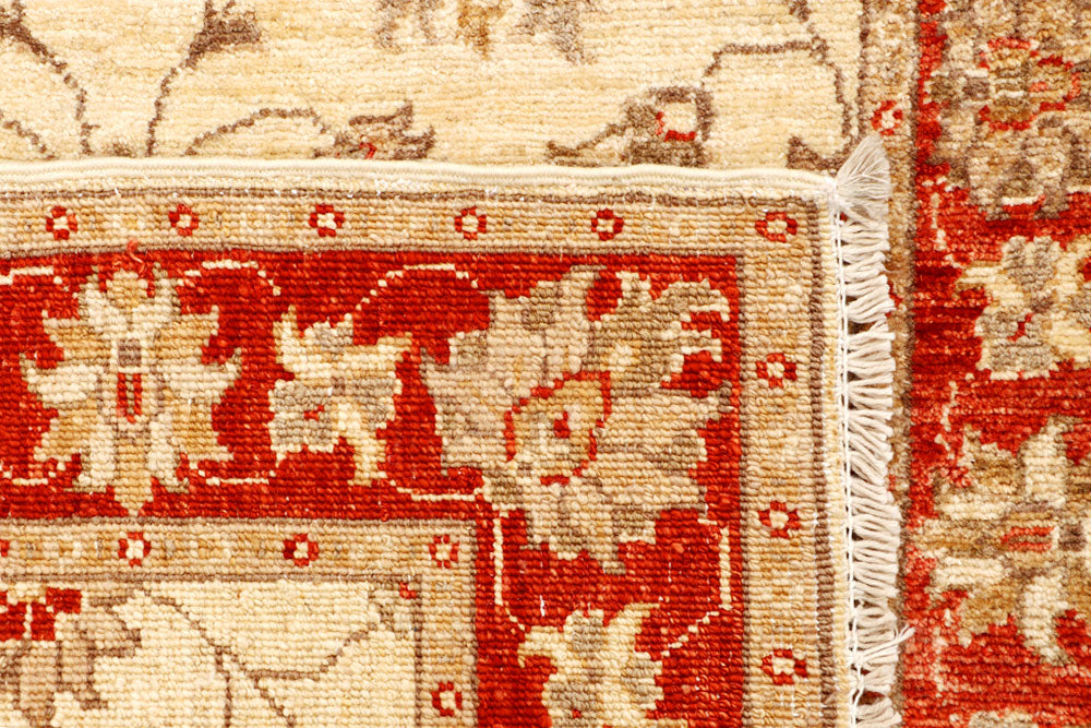 Blanched Almond Ziegler 2' 8 x 9' 7 - No. 65319 - ALRUG Rug Store