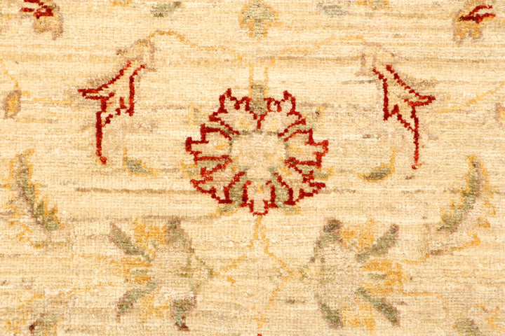 Blanched Almond Ziegler 2' 9 x 8' 1 - No. 65320 - ALRUG Rug Store