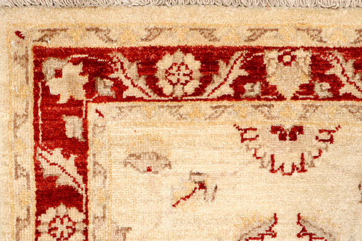 Blanched Almond Ziegler 2' 6 x 9' 5 - No. 65325 - ALRUG Rug Store
